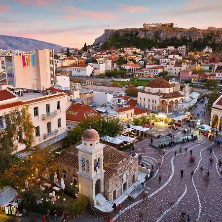 Vintage In The Heart Of Plaka Athen